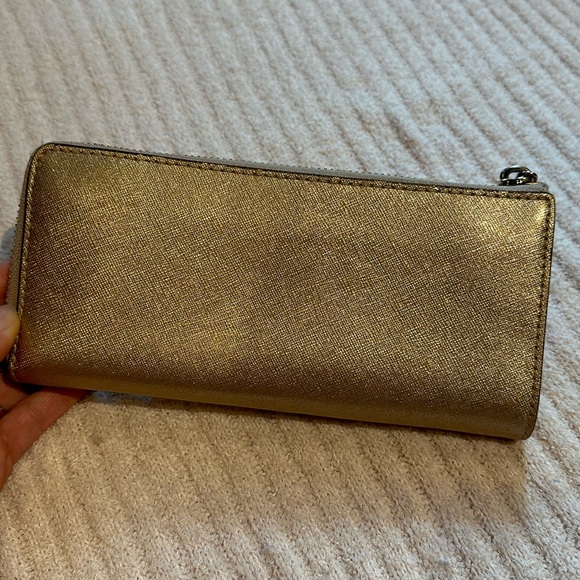 Gold Michael Kors Wallet - Picture 3 of 9